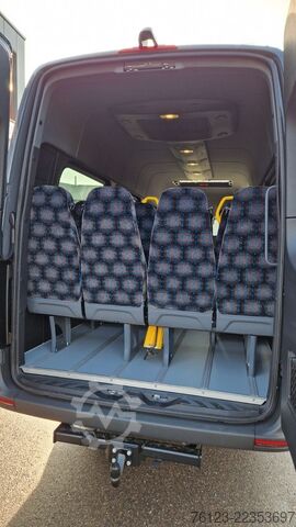 Minibus MERCEDES-BENZ 10 Sprinter Lord Light 22 Sitzer Vorlauffahrzeug
