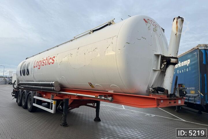 Silo LAG Silo 63m3 / BPW Disk / 5 pieces