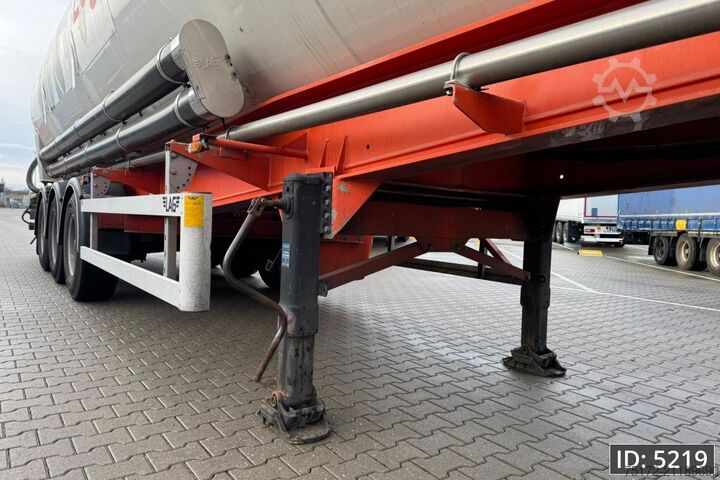 Silo LAG Silo 63m3 / BPW Disk / 5 pieces