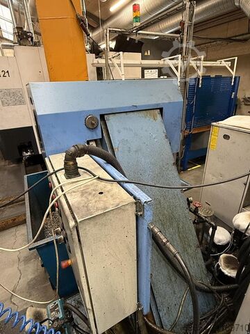 USED HORIZONTAL MACHINING CENTER MANUF. MAZAK, MODEL FH 6800 MAZAK FH 6800