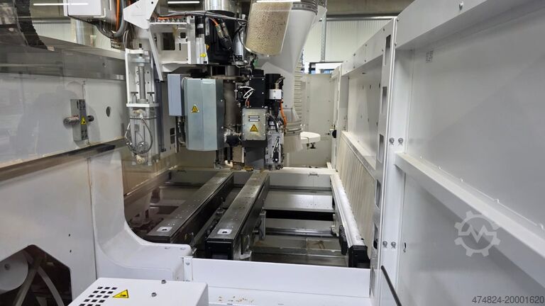CNC met kantenaanlijmmachine HOMAG Centateq E-310