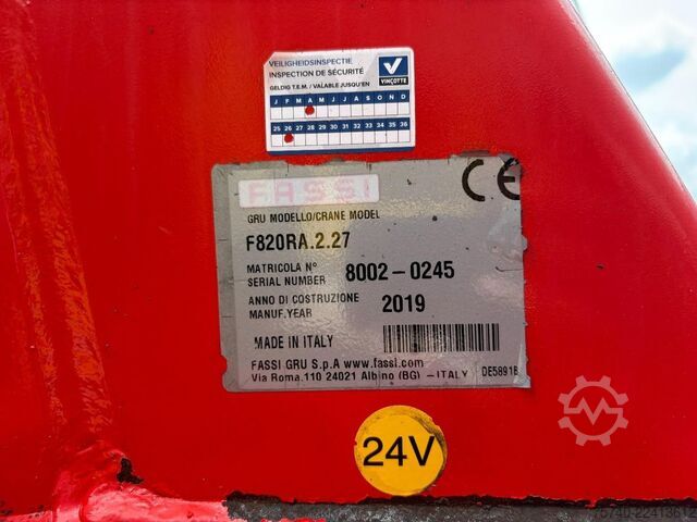 Kraanwagen DAF CF530 + FASSI F 820 RA 6X EXT.  +  JIB 6X EXT. ...