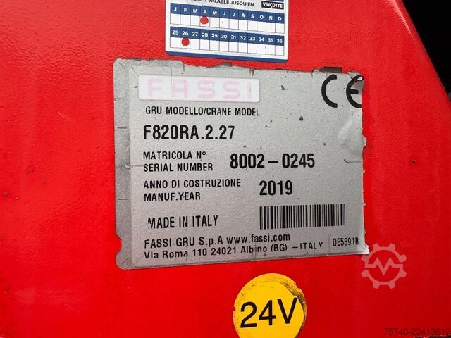 Kraanwagen DAF CF530 + FASSI F 820 RA 6X EXT.  +  JIB 6X EXT. ...