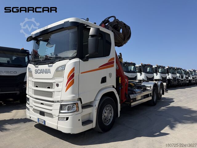 φορτηγό γερανός roll-off SCANIA scarrabil