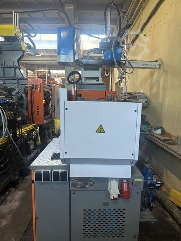 Spuitgietmachine Chen Hsong JetMaster 88-MK6