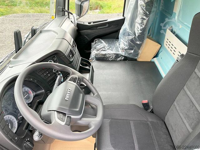 Telaio con cabina Iveco T-Way AD380T43H-4500 AT Chassis Cabin (9 units)
