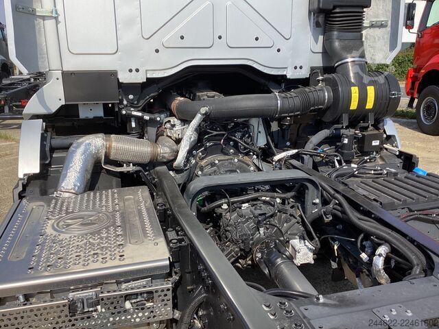 Camion con carrozzeria personalizzata Ford Ford 4x2 Road 1833 Daycab