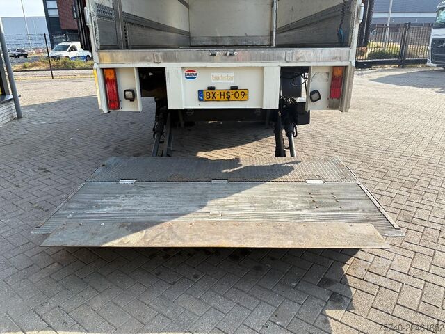 Chladírenská/mrazírenská přeprava Mercedes-Benz Axor 1824 + CARRIER SUPRA 750 + DHOLLANDIA 2000...
