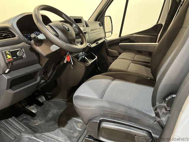 Autocarro a pianale con gru Renault Master 2.3 dCi 145 PK L3 DC Dubbel Cabine Open ...