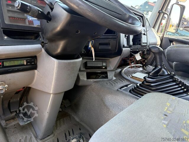 Třístranný sklápěč Renault Premium + PALFINGER PK 10000.  2 X EXT.  + REMO...