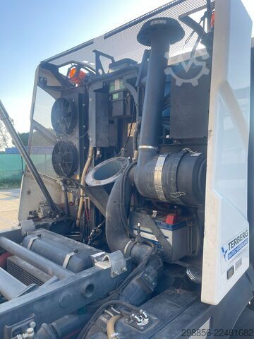 Veegmachine Johnston C401