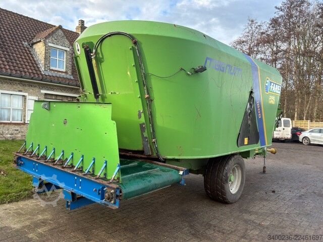 Voermengwagen Faresin TMRV-D1800