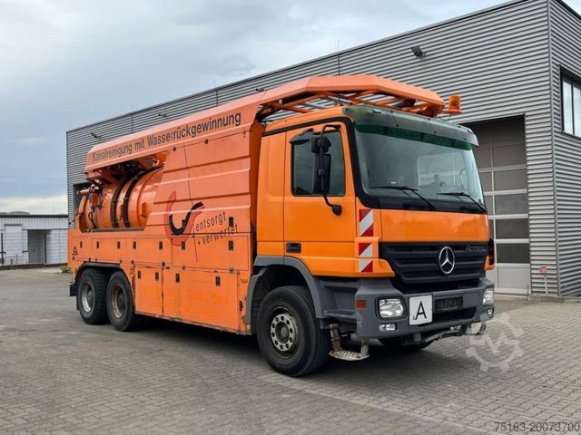 Vakuumtanktankvogn MERCEDES-BENZ Actros 2644 L 6x4 Saug + Spülwagen Kombi Saug+Sp