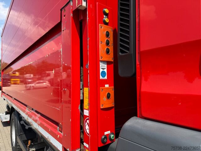 Kamion za prevoz pića MAN TGM 13.290 4x4 Getränke/Seitenlader+LBW/Navi