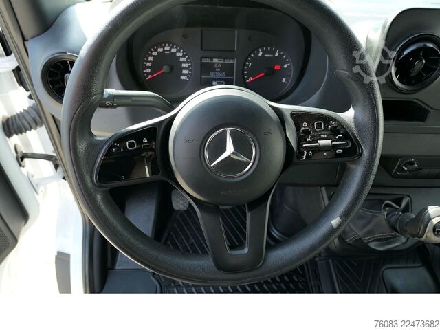 Hög tak skåpbil MERCEDES-BENZ Sprinter 315 CDI 907 Maxi Kasten Kamera