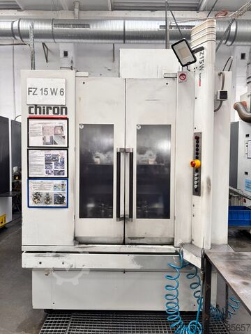 Vertical machining center CHIRON FZ 15 W baseline-Korbwechsler