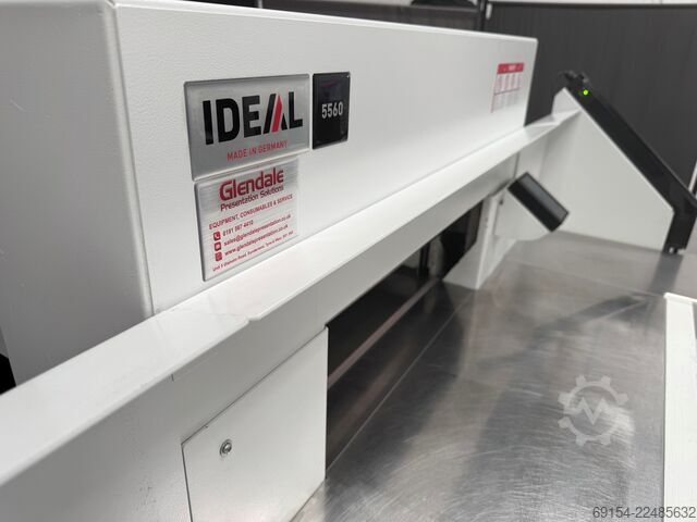 Guilhotine snijmachine voor papier Ideal 5560