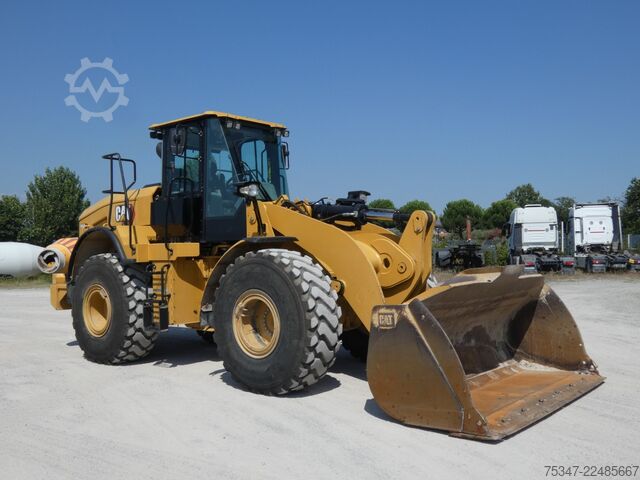 Kerekes rakodó Caterpillar 950 GC