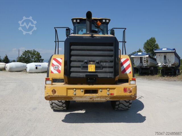 Kerekes rakodó Caterpillar 950 GC