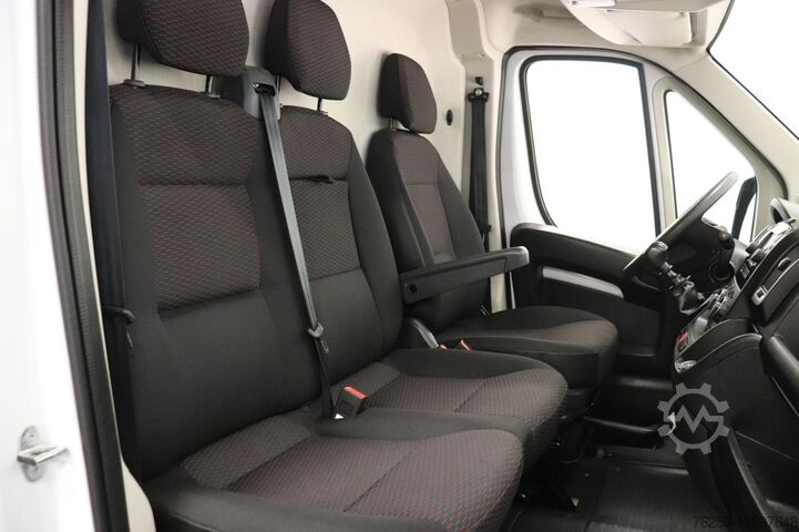 Furgoneta con caja Opel Movano 2.2D L2H2 120PK EURO 6 - Airco - Cruise ...