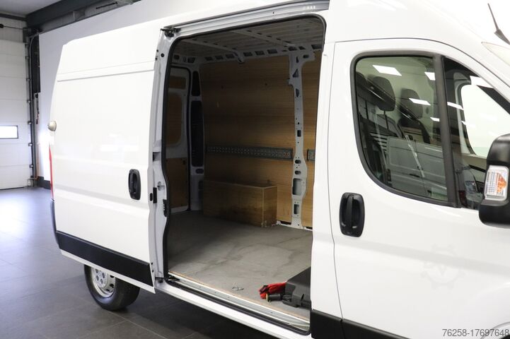 Furgoneta con caja Opel Movano 2.2D L2H2 120PK EURO 6 - Airco - Cruise ...