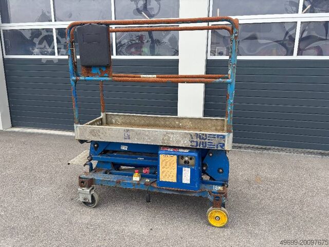 Scherenhebebühne Power Tower Elektro Scherenarbeitsbühne 5,10m
