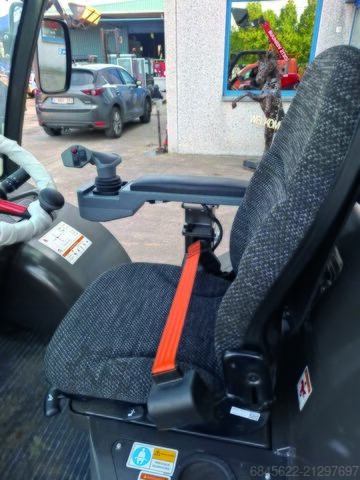 Terreinheftruck Foets F25