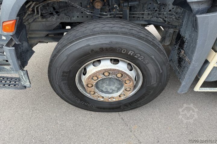 Üç taraflı damperli kamyon Mercedes-Benz Arocs 3243 8x4 Schwarzmüller / Swiss-Vehicle