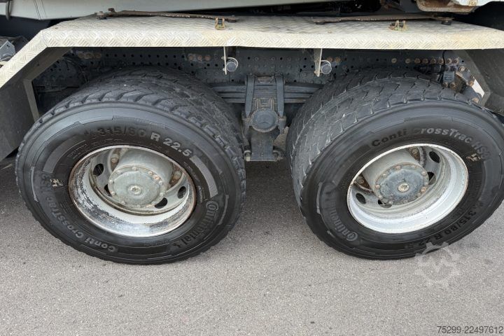Üç taraflı damperli kamyon Mercedes-Benz Arocs 3243 8x4 Schwarzmüller / Swiss-Vehicle