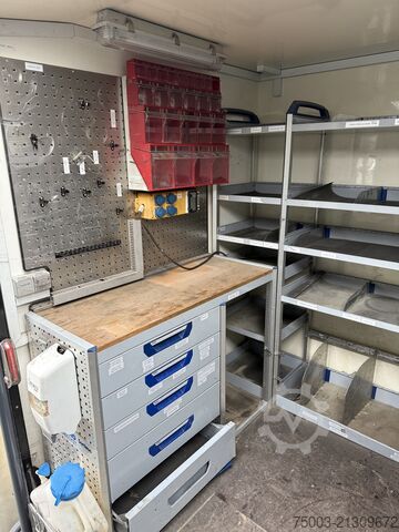 Vrachtwagenhoogwerker MAN TGL 12.180 Koffer mit Ruthmann Versalift 14.90m