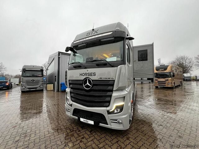 Camião para gado MERCEDES-BENZ 2651 STX 5 Pferde DOP. POP-OUT+POP-UP  EXKLUSIVE