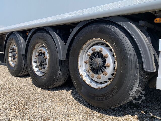 Ημιρυμουλκούμενο με κινούμενο δάπεδο KRAKER CF-Z 92m³_ BPW_ Liftach_ Funk_ Hochdruckreiniger