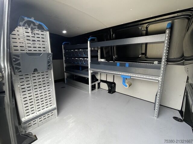 Bestelwagen Volkswagen T6 Transporter 2.0TDI LANG *Werkstattwagen*