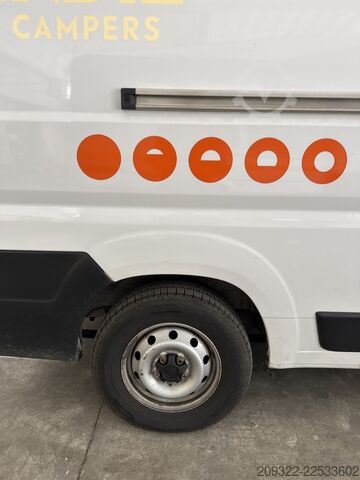 Rulotă/autocaravană 2023 Fiat Ducato Weinsberg Carabus | Manuale | Tetto a Soffietto