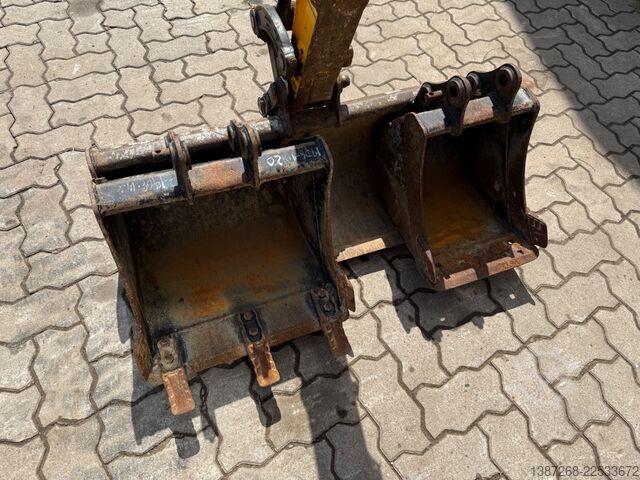 Minigraafmachine JCB 15C-1 / 982 H /  3 x Löffel / Kabine