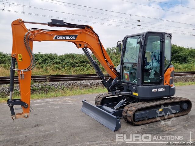 μίνι εκσκαφέας Develon DX55R-7