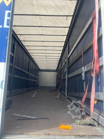 Åben sættevogn med presenning SCHMITZ CARGOBULL SCB S3T Pritsche Schiebeplane Edscha Lift