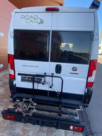Camper van ROADCAR R 540 - mit Busbiker und Markise