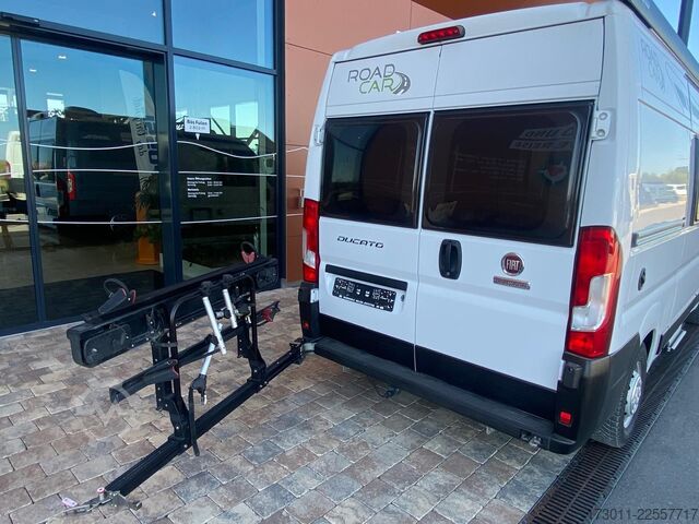 Camper van ROADCAR R 540 - mit Busbiker und Markise