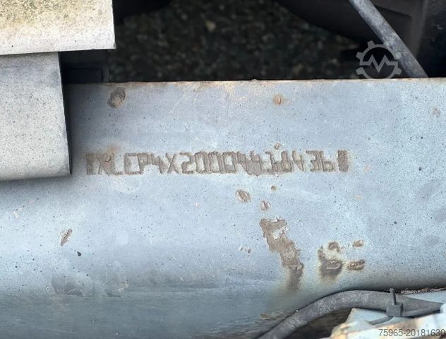 Standardní tahač SCANIA P94-310 EURO 2 MANUAL GEARBOX GOOD CONDITION MIC