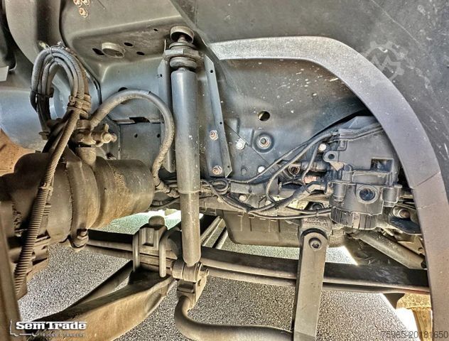 Standaard trekker SCANIA R164-480 V8 RETARDER MANUAL GEARBOX SHOWTRUCK CO