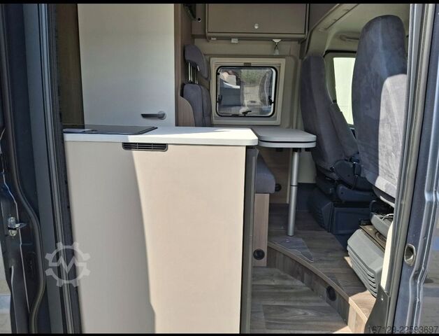Karavan CARADO pro CV 540 LED, Multimedia, Aufstelldach, Auto