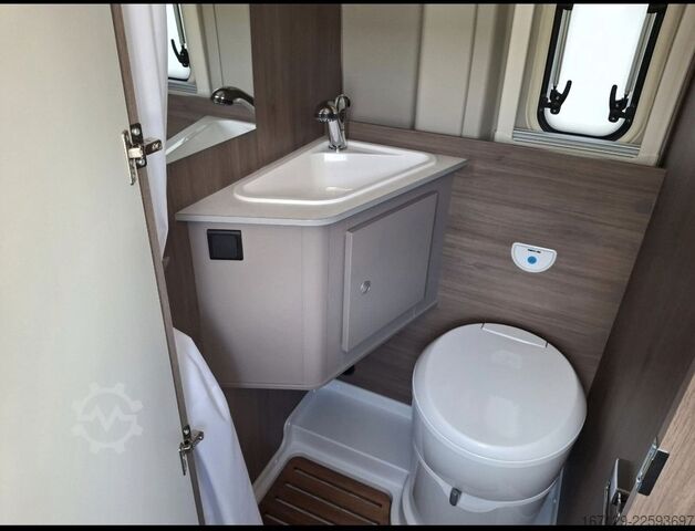 Karavan CARADO pro CV 540 LED, Multimedia, Aufstelldach, Auto