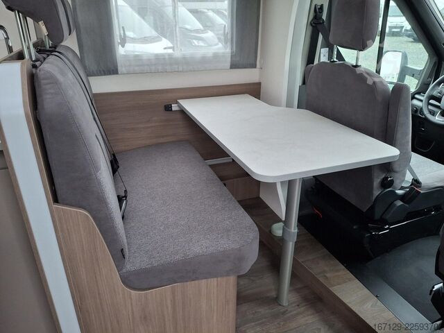 Yarı entegre karavan CARADO Edition26 T Ford 449