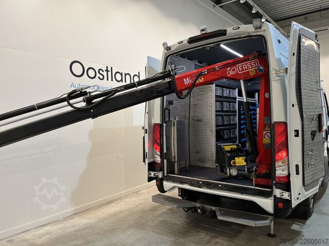 Resväska Iveco DAILY, 50C18 L3H3 180 PK Automaat Servicebus / ...