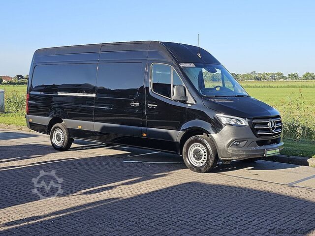 Kombi med högt tak MERCEDES-BENZ SPRINTER 317 L3H2 LED Mbux10!