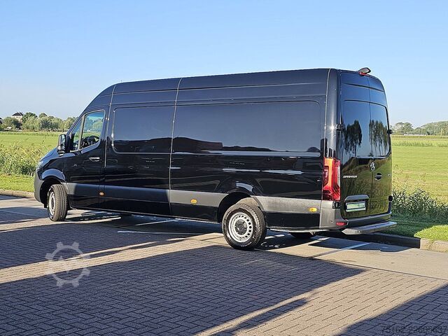 Kombi med högt tak MERCEDES-BENZ SPRINTER 317 L3H2 LED Mbux10!