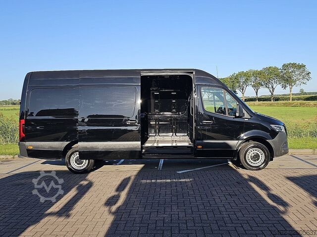Kombi med högt tak MERCEDES-BENZ SPRINTER 317 L3H2 LED Mbux10!