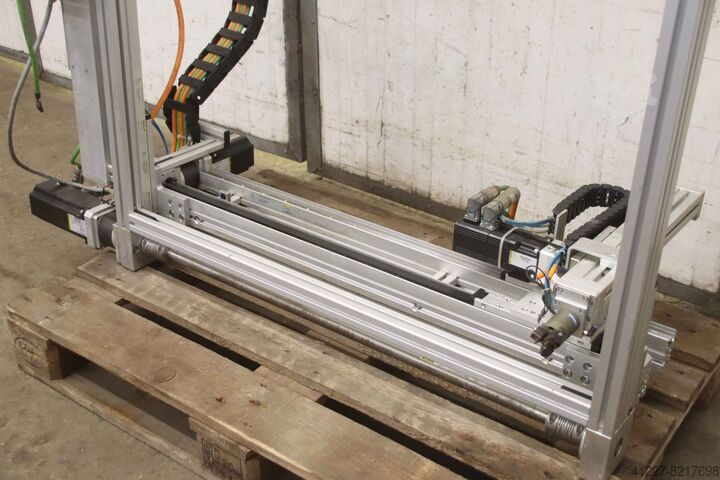 Robot korsbord Berger Lahr x/y/z 670/360/1260 mm