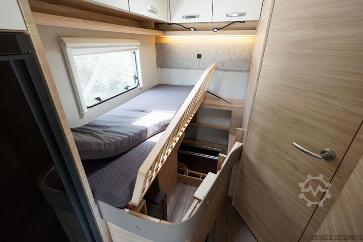 Half-integraal camper Fiat Ducato Weinsberg Carasuite 2020 | Completamente accessoriato|5 posti letto